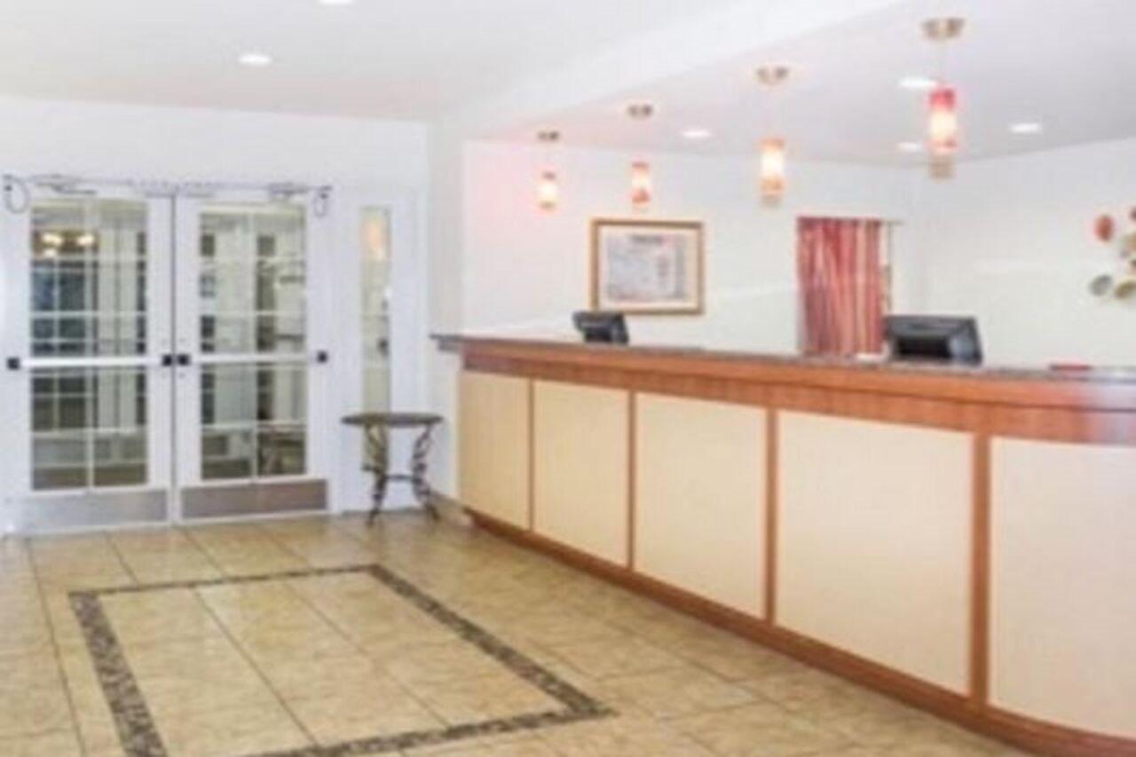 Hawthorn Extended Stay By Wyndham Panama City Beach Upper Grand Lagoon Exterior photo