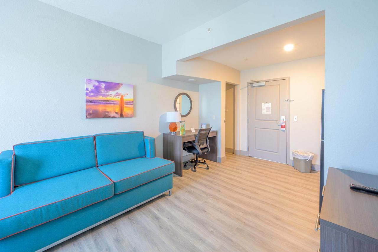 Hawthorn Extended Stay By Wyndham Panama City Beach Upper Grand Lagoon Exterior photo