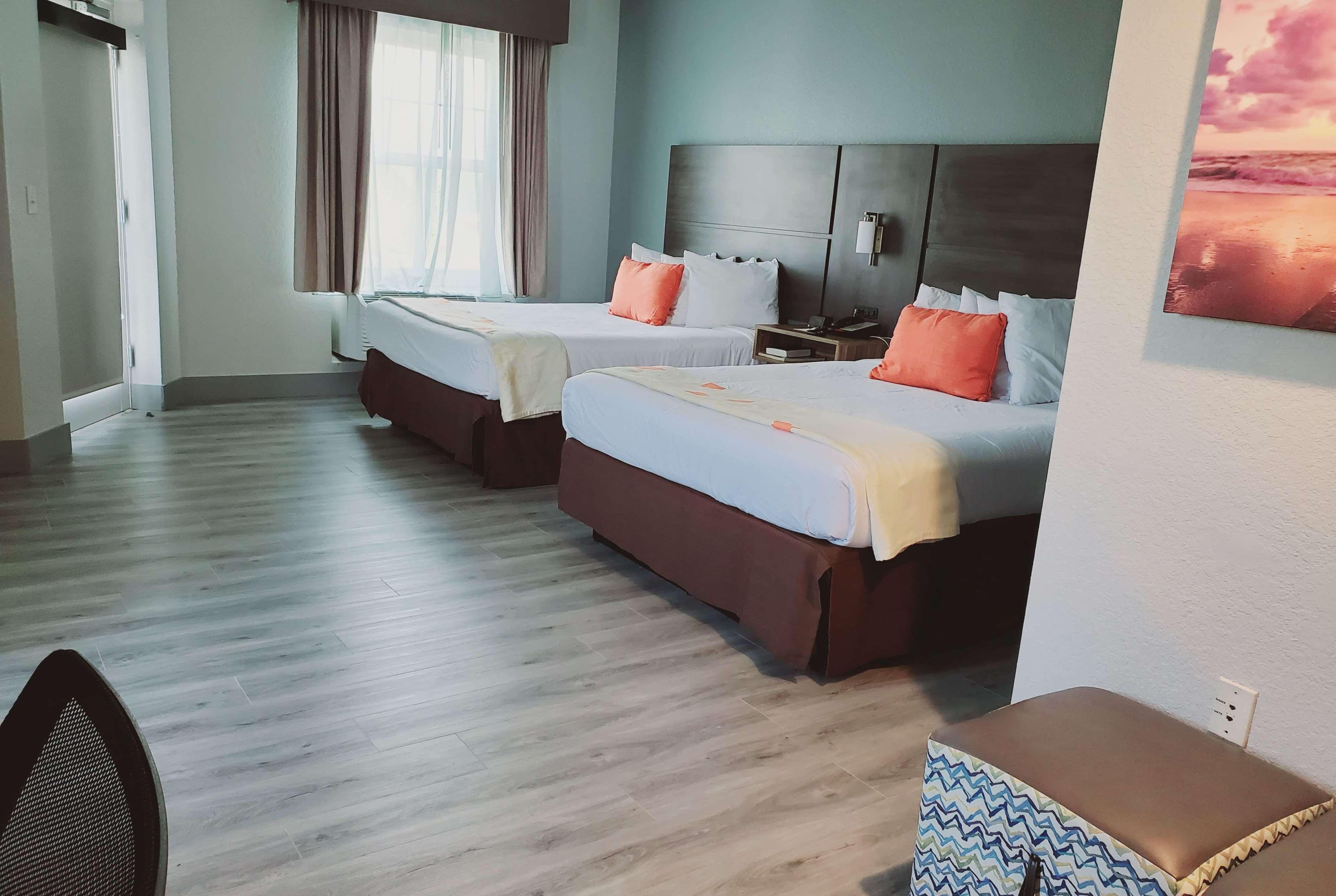 Hawthorn Extended Stay By Wyndham Panama City Beach Upper Grand Lagoon Exterior photo
